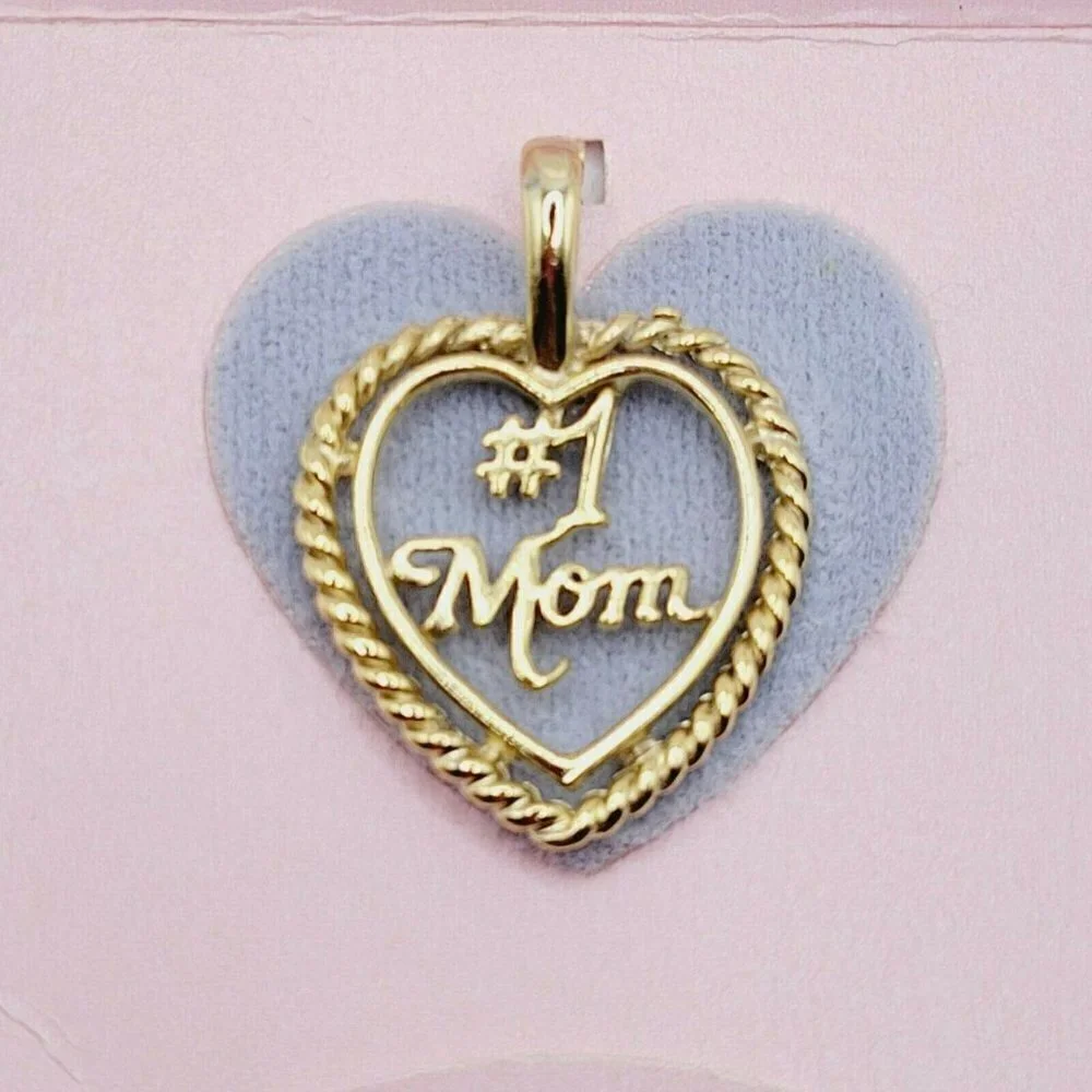 Vintage Marvella #1 Mom Pendant Gold Tone New On Card Registration # Delicate